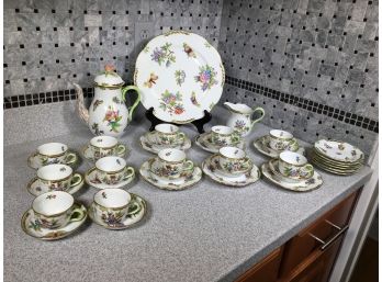 Stunning Vintage HEREND Dessert Set (39 Pieces) Queen Victoria Pattern INCREDIBLE SET !