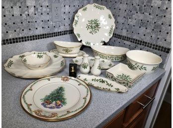 (Lot 1) Fabulous LENOX - HOLIDAY / CHRISTMAS China - ALL SERVING PIECES - WOW ! A MUST HAVE !