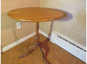 Vintage Oval Tilt Top Side Pedestal Table