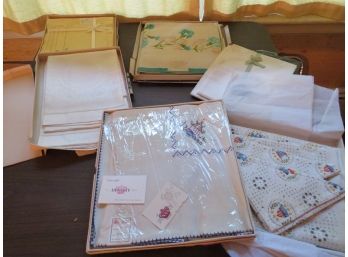 Vintage Linen Tableware Sets Boxed