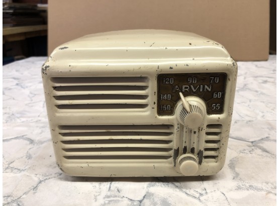 Very Cool Vintage 1940's Arvin Midget Tube Radio Needs Power Cord