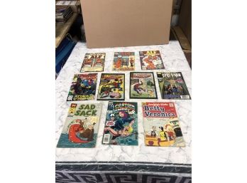 Lot Of 10 Vintage Comics - HARVEY - MARVEL - ARCHIE From .10 Up In Nice Condition