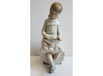 Lladro Young Girl Figurine Unmarked