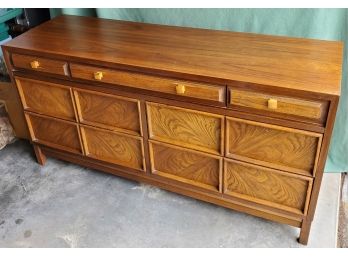 Mid Century Modern Low Dresser And Mirror By American Of Martinsville