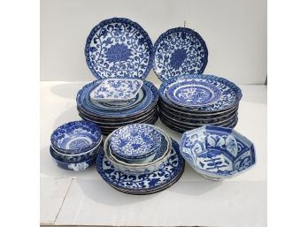 Asian Theme Blue And White Assorted Plate Lot