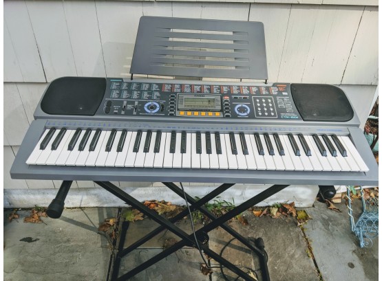 Cassio Electric Keyboard And Stand In Great Working Condition!