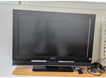 SONY 27' Flat Screen TV  - Slightly Pixelated Viewing - Needs Repair