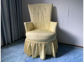 Sweet Vintage Boudoir Chair