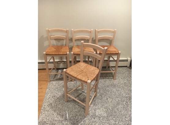 E9 Set Of 4 Italian Kitchen Stools With Rush Seats, Fits Great On A Kitchen Island