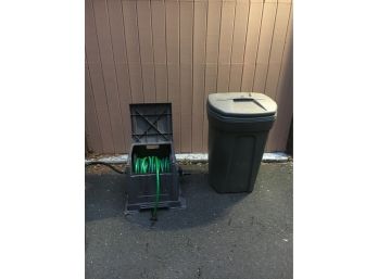 E106 Hose Reel And Trash Can