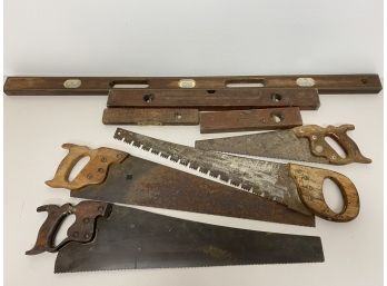 Vintage Wood Levels And Saws Lot