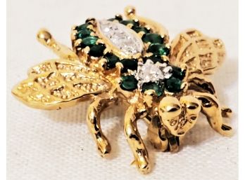 Gorgeous 14K Yellow Gold, Emerald & Diamond Fly Bug Ladies Pin Brooch - 3 Grams