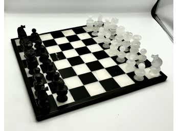 Beautiful Chess Set W/Marble Pieces And Board