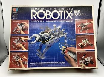ROBOTIX Series R-1000 - 1984