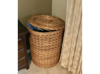 Wicker Laundry Basket With Top
