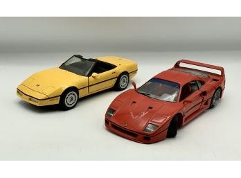 2 Vintage Cars Ferrari  & Corvette