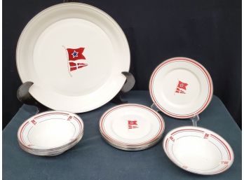 American Picnic Nautical Flags Picnic Set - Enamelware Plates