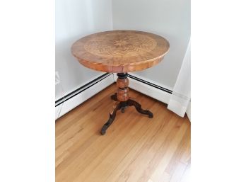 Round Wood Hand Inlaid Marquetry Pedestal Table, 19th Century