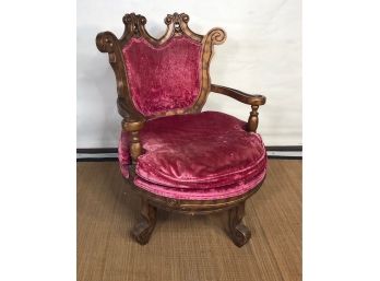 Princess? Victorian Reproduction Velvet Swivel Chair