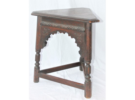 Vintage Elgin A Simonds Company Dark Stained Carved Wood Ornate Triangle Accent Table