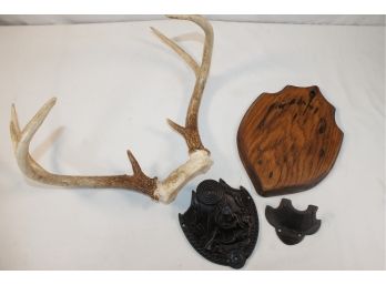 Four Point Buck Antlers Mounting Cast Plates & Wood Plaque - Project Piece