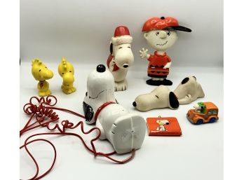 Vintage Snoopy & Charlie Brown Lot