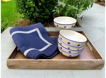 Casual Entertaining Lot- 6 Star Bowls, Wood Tray And Placemats