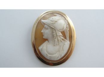 Stunning Cameo Of Woman With Hat Mounted In 10k Yellow Gold Brooch.