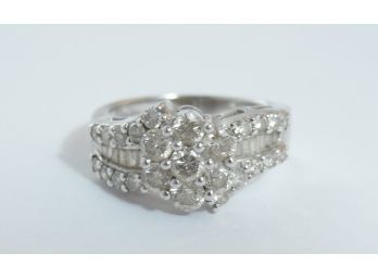Diamond Ring - White 14K Gold - Size 6