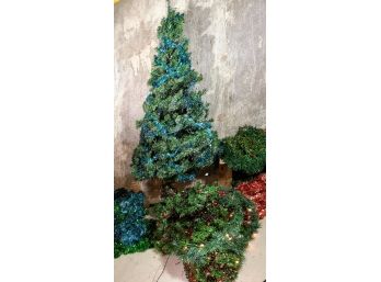 Artificial Christmas Tree • Holiday Decorative Garland • Iluminated Garland