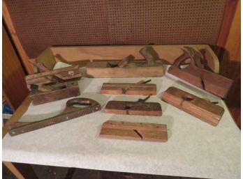 10 Antique Wood Carpenter Planes