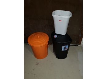 Assorted Garbage Pails/containers