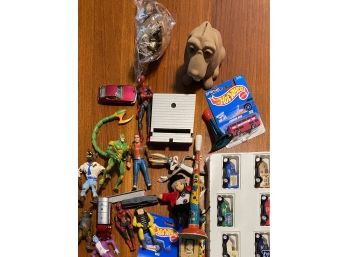 Vintage Toy Lot 1 Of Toys,figures,Hush Puppy Bank And More
