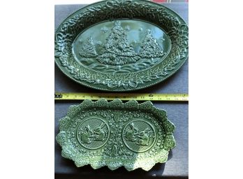 Holiday Serving 2 Green Plate Set