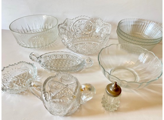 Vintage Arcoroc Cut Crystal Serving Bowls, France, 10 Pieces