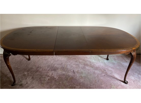 Vintage Expandable Dining Table With Two Leaves