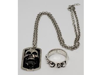 Silver Tone Skull Pendant Necklace And Ring