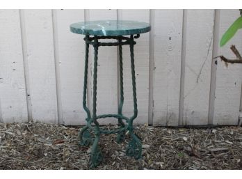 Green Marble Stand