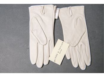 Vintage White Leather Gloves