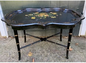 Exquisite Hand-Painted Table Inlaid With Mother Of Pearl