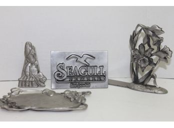 Seagull Pewter Lot With Dealer Display And Fishing Clip