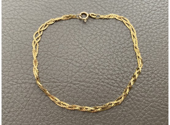 14K Gold Braided Form Bracelet