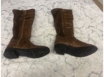 Ladies Size 6 Brown Zippered Over The Calf Boots In New Condition