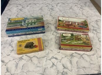 Vintage Lot Of PLASTICVILLE In Original Boxes 1950s-1970s Look Complete See Pics