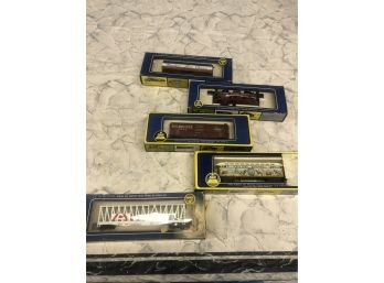 Lot Of 5 Vintage AHM Near Mint In Box Rolling Stock See Pics