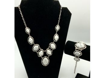 Black And White Howlite Necklace And Bracelet