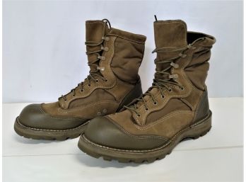 Bates Size 13 USMC Rugged All Terrain (Rat) All Weather Boots