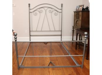 Full Size Heavy Metal Scroll Headboard And Footboard With Casters