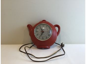 Vintage Tea Pot Clock