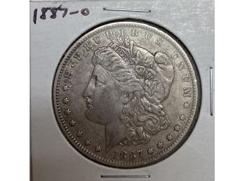 Silver Morgan Dollar 1887-o